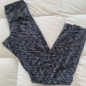 Reebok High Waisted Training B+W Leggings